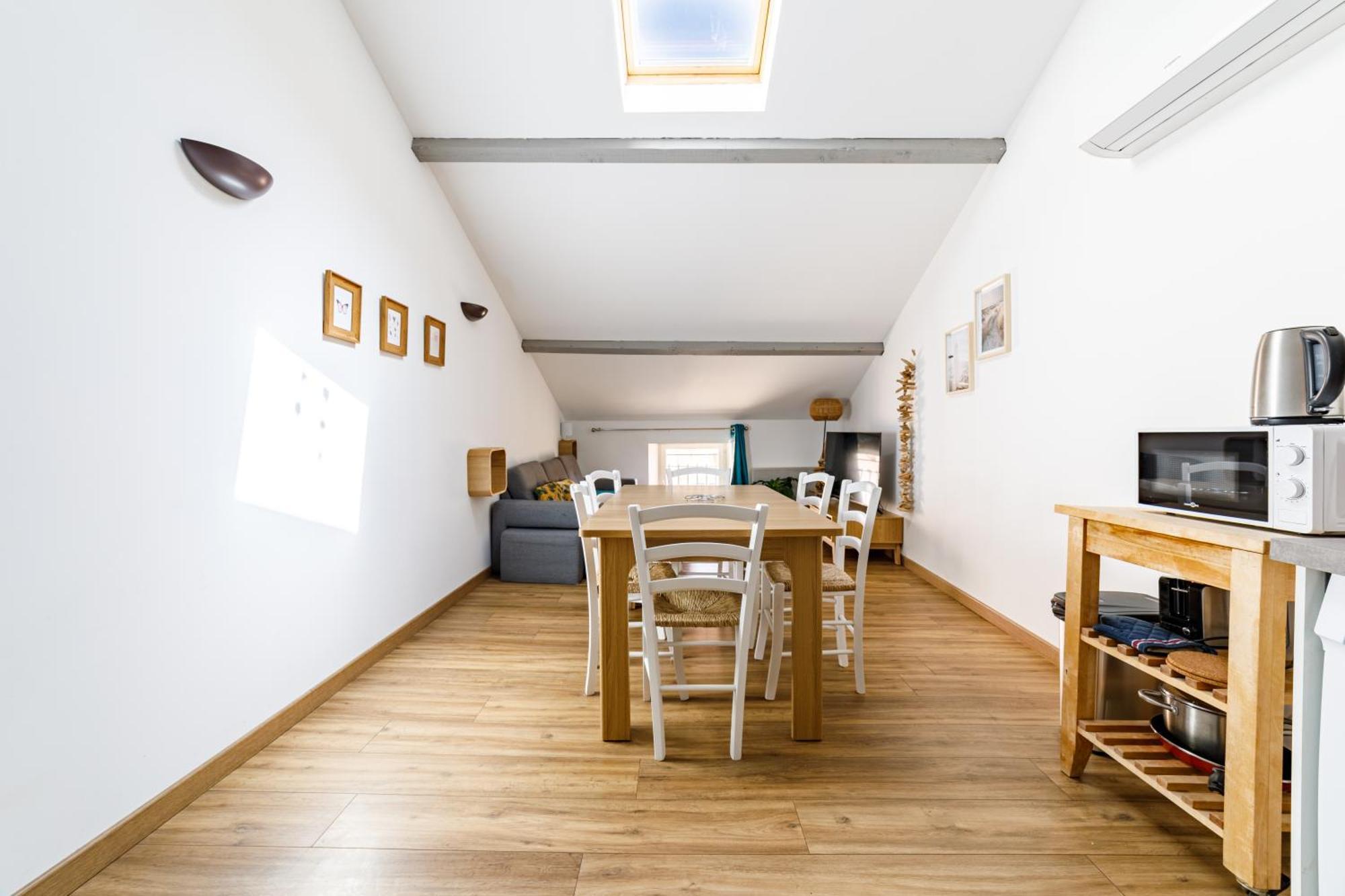 T3 Residence De Tourisme Voltaire Hyères Eksteriør billede