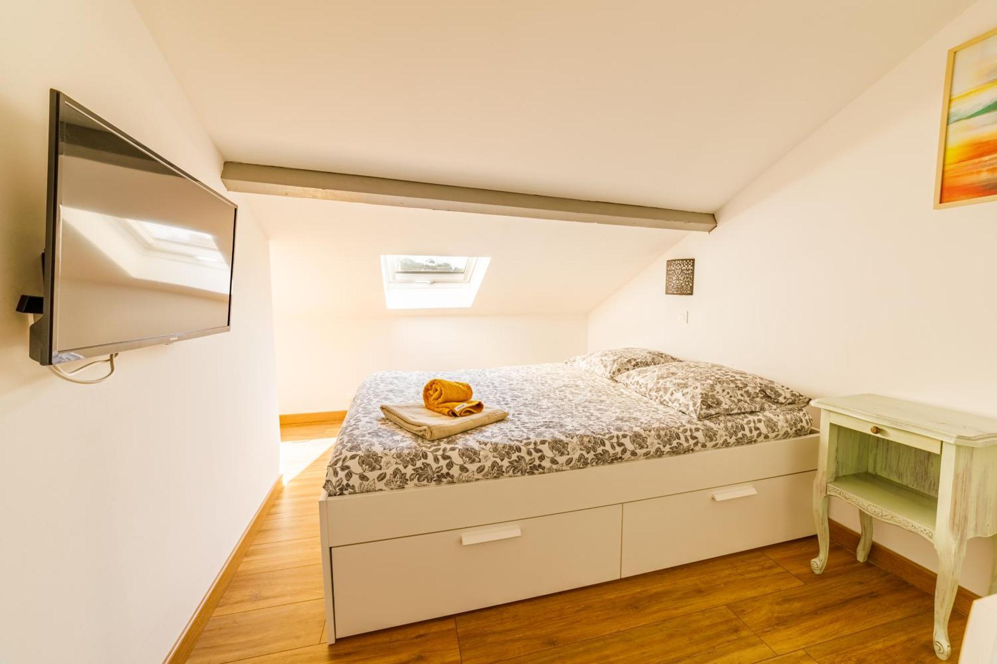 T3 Residence De Tourisme Voltaire Hyères Eksteriør billede